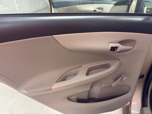 Used 2011 Toyota Corolla FWD image 26