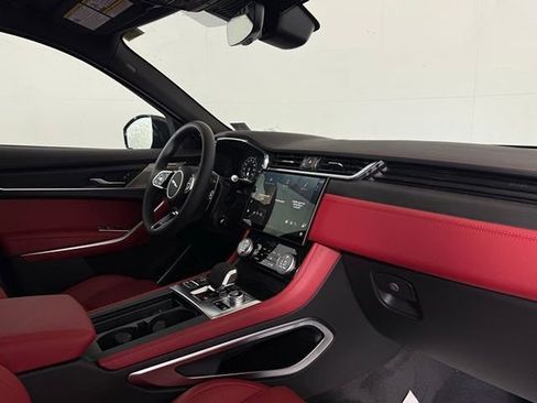New 2026 Jaguar F-PACE R-Dynamic S image 19