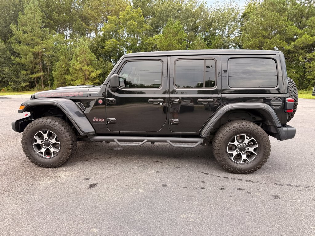 Used 2023 Jeep Wrangler Unlimited Rubicon w/ LED Lighting Group AWD/4WD image 2