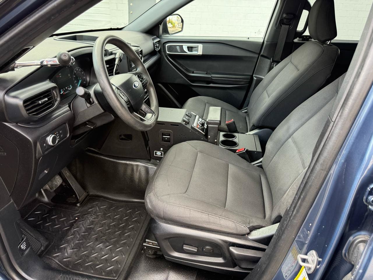Used 2022 Ford Explorer 4WD Police Interceptor image 29
