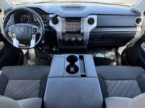 Used 2018 Toyota Tundra SR5 image 14
