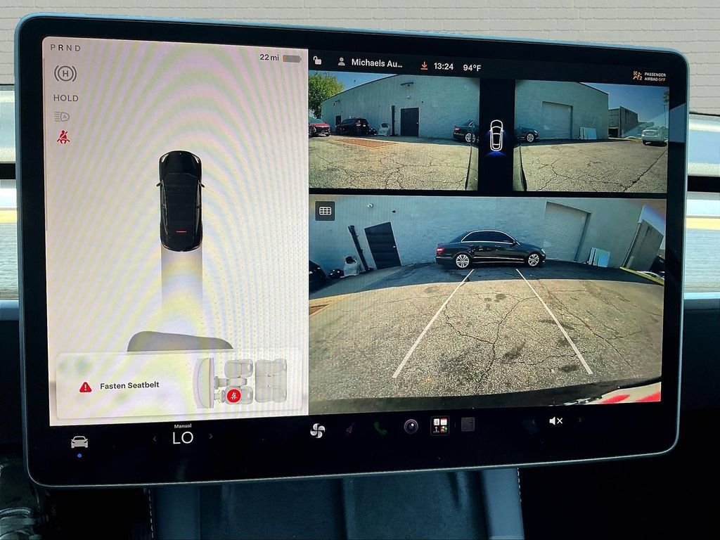Used 2024 Tesla Model Y Long Range AWD/4WD image 9