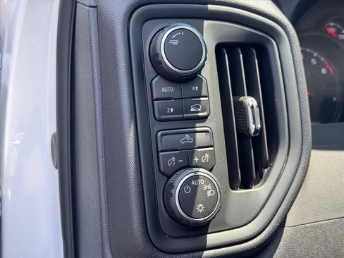 Used 2026 Chevrolet Silverado 1500 W/T w/ WT Value Package AWD/4WD image 14