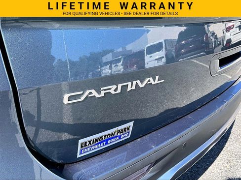 Used 2024 Kia Carnival SX Prestige FWD image 8