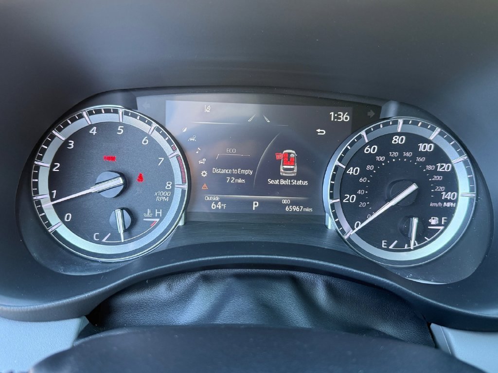 Certified 2022 Toyota Highlander XLE AWD/4WD image 36