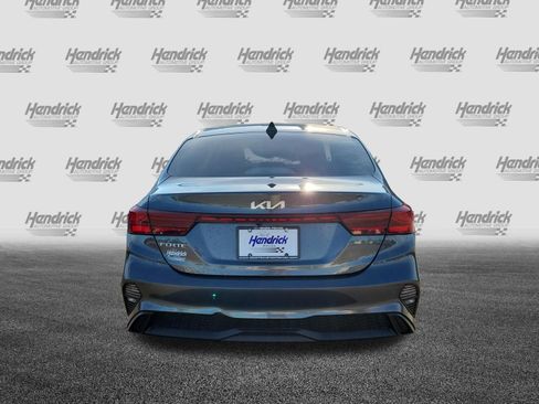 Used 2023 Kia Forte LXS w/ LXS Technology Package FWD image 6