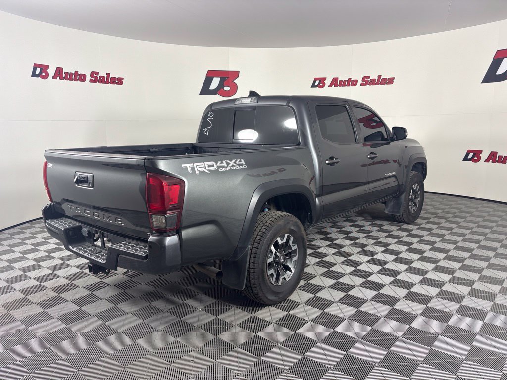 Used 2021 Toyota Tacoma TRD Off-Road w/ Technology Package AWD/4WD image 8