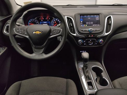 Used 2022 Chevrolet Equinox LT FWD image 22