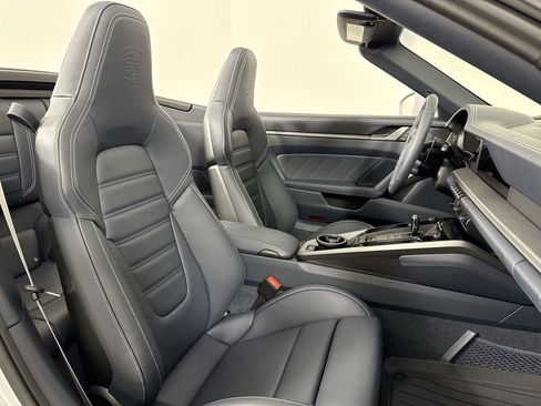New 2026 Porsche 911 Carrera 4S image 24
