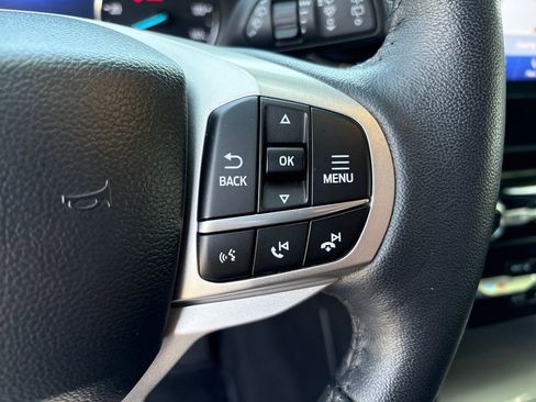Used 2023 Ford Explorer Limited w/ Hybrid Equipment Group 310A AWD/4WD image 20