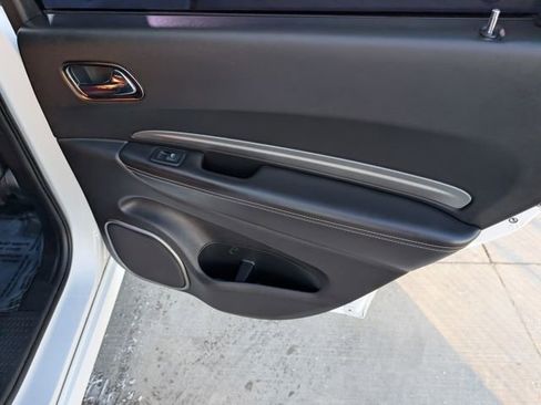 Used 2018 Dodge Durango SRT w/ SRT Interior Appearance Group image 32