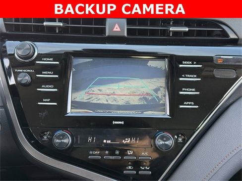 Certified 2020 Toyota Camry LE image 4