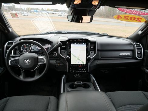 Used 2024 RAM 3500 Big Horn w/ Safety Group image 20