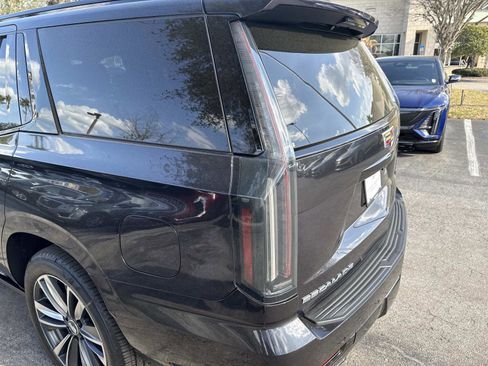 Certified 2025 Cadillac Escalade Sport w/ Touring Package image 11