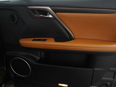 Used 2022 Lexus RX 450h AWD w/ Premium Package image 11