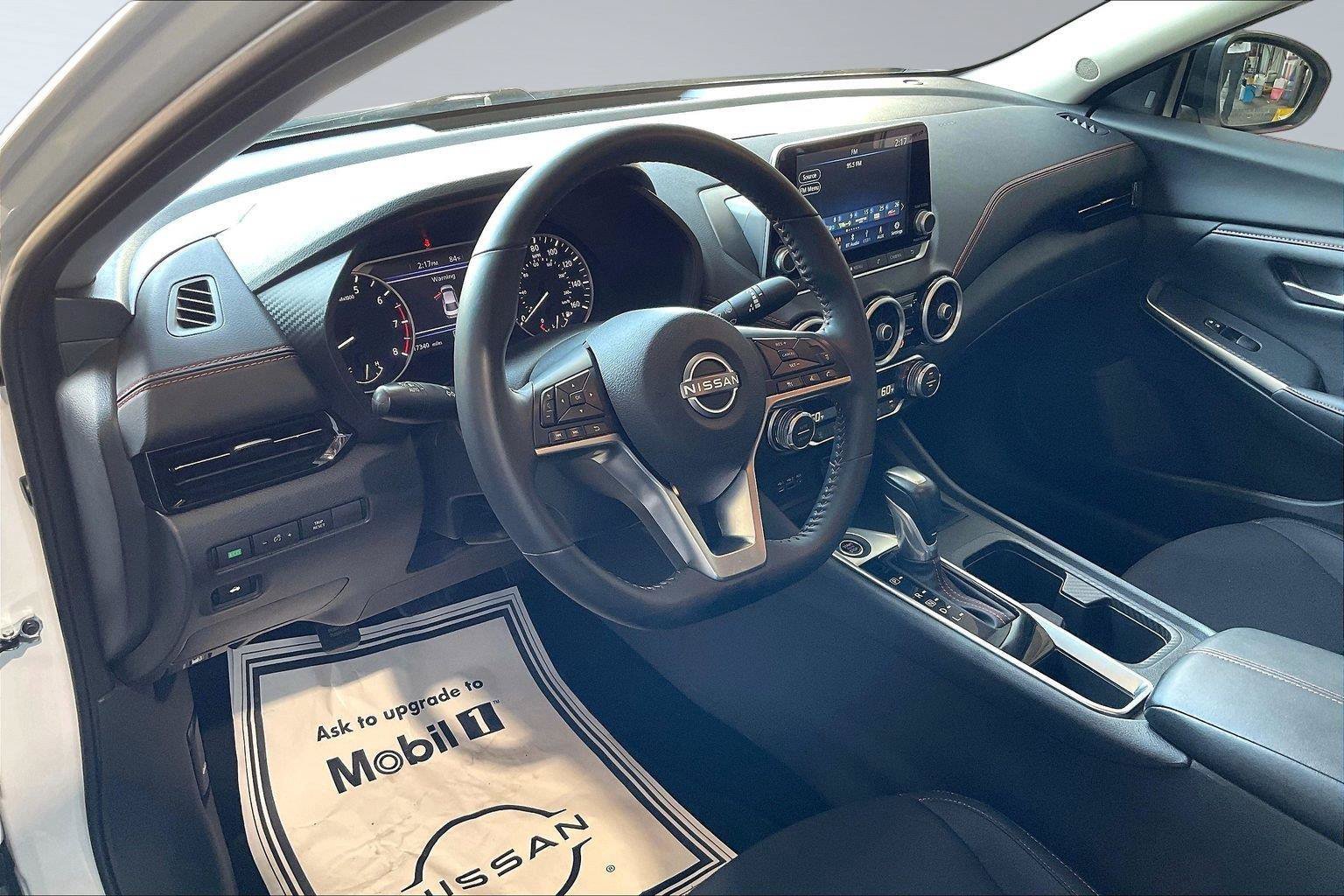 Certified 2025 Nissan Sentra SR FWD image 15