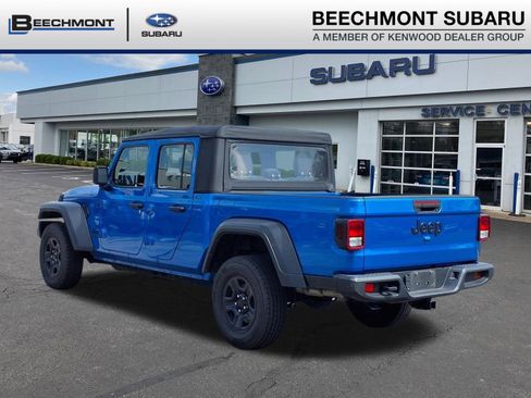 Used 2022 Jeep Gladiator Sport w/ Trailer Tow Package image 4