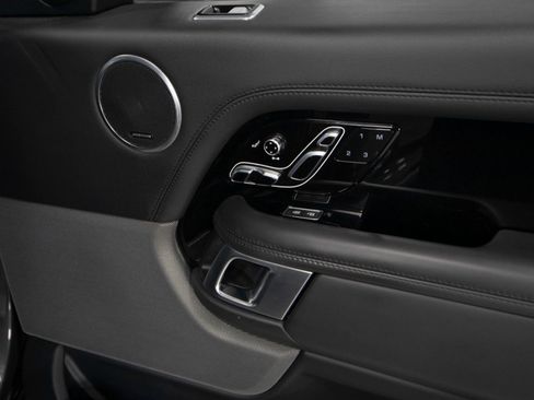 Used 2021 Land Rover Range Rover P525 Westminster Edition image 49