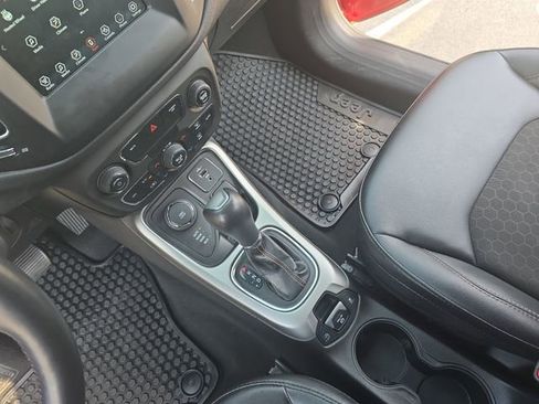 Used 2020 Jeep Compass Latitude w/ Cold Weather Group image 25