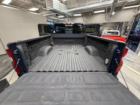 Used 2020 Chevrolet Silverado 2500 High Country w/ Z71 Off-Road Package AWD/4WD image 49