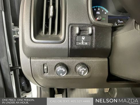 Used 2022 Chevrolet Colorado ZR2 AWD/4WD image 40