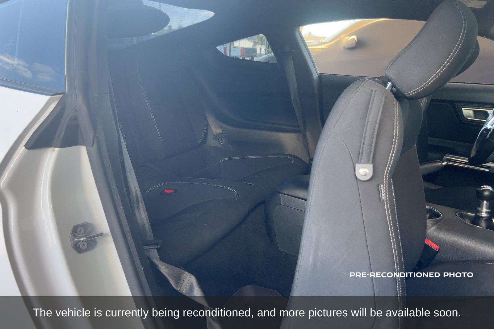 Used 2022 Ford Mustang GT w/ Equipment Group 301A RWD image 13