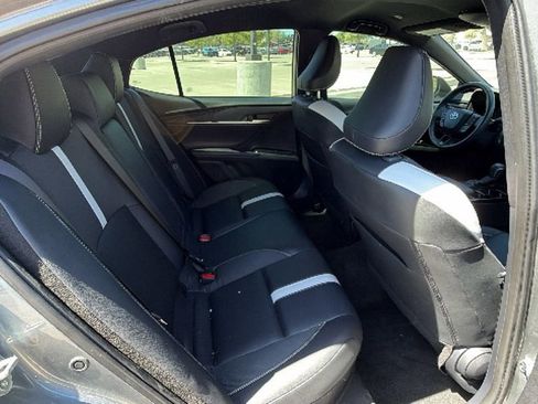 Certified 2025 Toyota Camry SE image 39