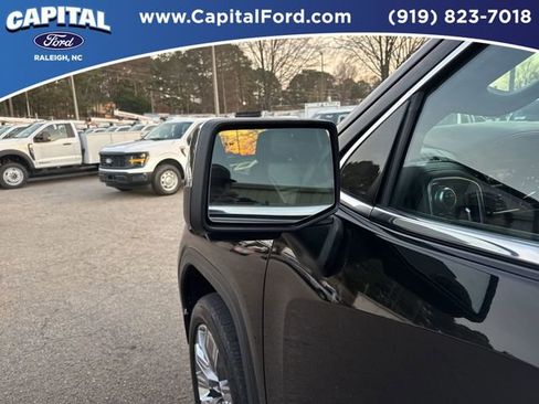 Used 2022 GMC Sierra 1500 Denali w/ Denali Reserve Package image 12