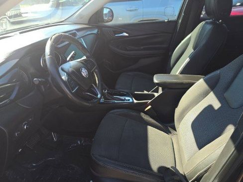 Used 2021 Buick Encore GX Preferred w/ Cold Weather Comfort Package image 5
