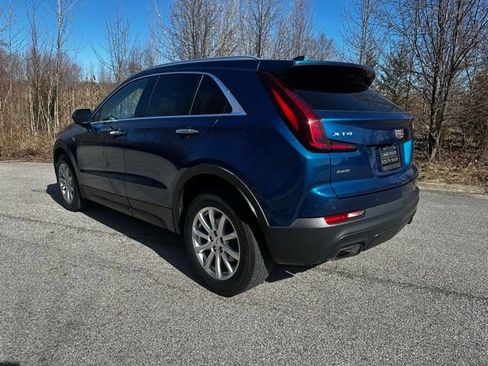Used 2019 Cadillac XT4 Luxury w/ Cold Weather Package image 7
