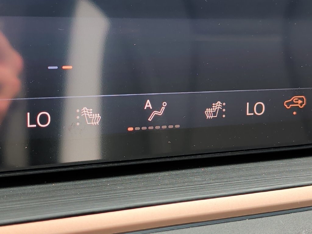 New 2026 Buick Envision Sport Touring AWD/4WD image 32
