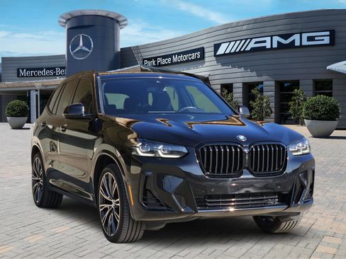 Used 2024 BMW X3 sDrive30i w/ M Sport Package image 2