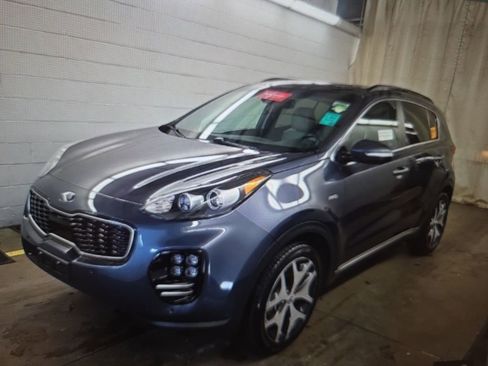 Used 2019 Kia Sportage SX image 2