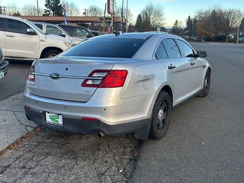 Used 2014 Ford Taurus Police Interceptor AWD image 7