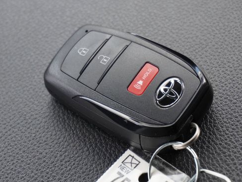 New 2025 Toyota 4Runner TRD Off-Road image 19