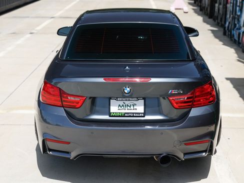 Used 2016 BMW M4 Convertible RWD image 14
