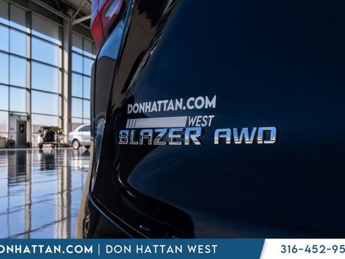 Used 2023 Chevrolet Blazer Premier w/ Driver Confidence II Package image 38