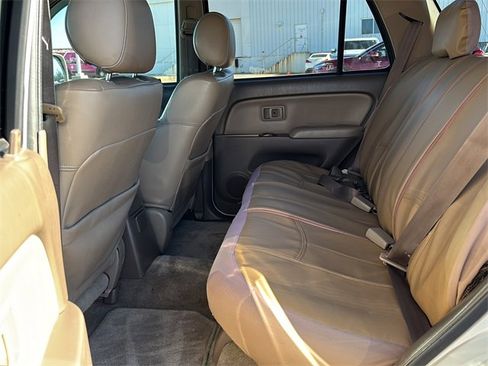 Used 2002 Toyota 4Runner Limited image 14