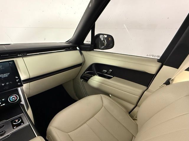 Used 2023 Land Rover Range Rover SE AWD/4WD image 18