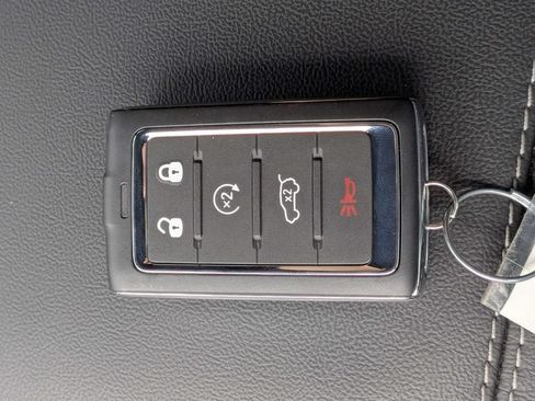 New 2026 Jeep Grand Cherokee Laredo X RWD image 32