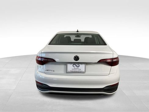 Used 2024 Volkswagen Jetta S FWD image 8