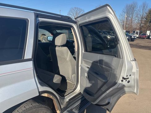 Used 2005 Jeep Grand Cherokee Laredo image 15