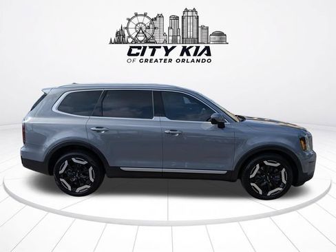 Certified 2023 Kia Telluride EX FWD image 7