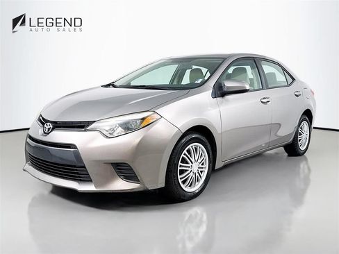Used 2016 Toyota Corolla LE FWD image 1