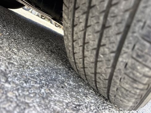 Used 2025 Nissan Sentra S image 35