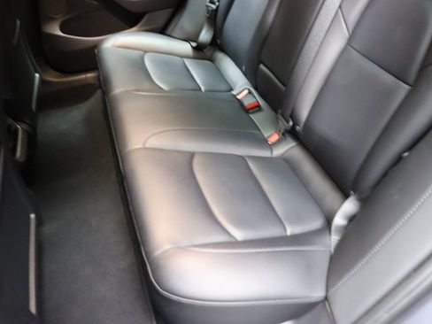 Used 2023 Tesla Model 3 Standard Range image 31