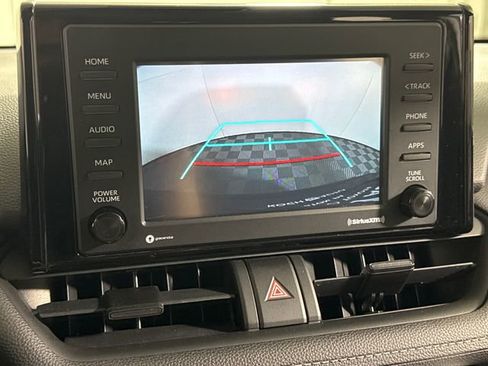 Used 2021 Toyota RAV4 XLE AWD/4WD image 33