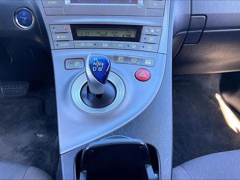 Used 2013 Toyota Prius One image 39