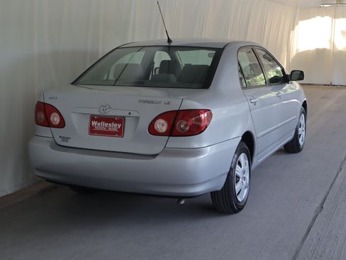 Used 2006 Toyota Corolla LE FWD image 6