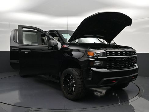 Used 2020 Chevrolet Silverado 1500 Custom Trail Boss w/ Custom Convenience Package AWD/4WD image 32